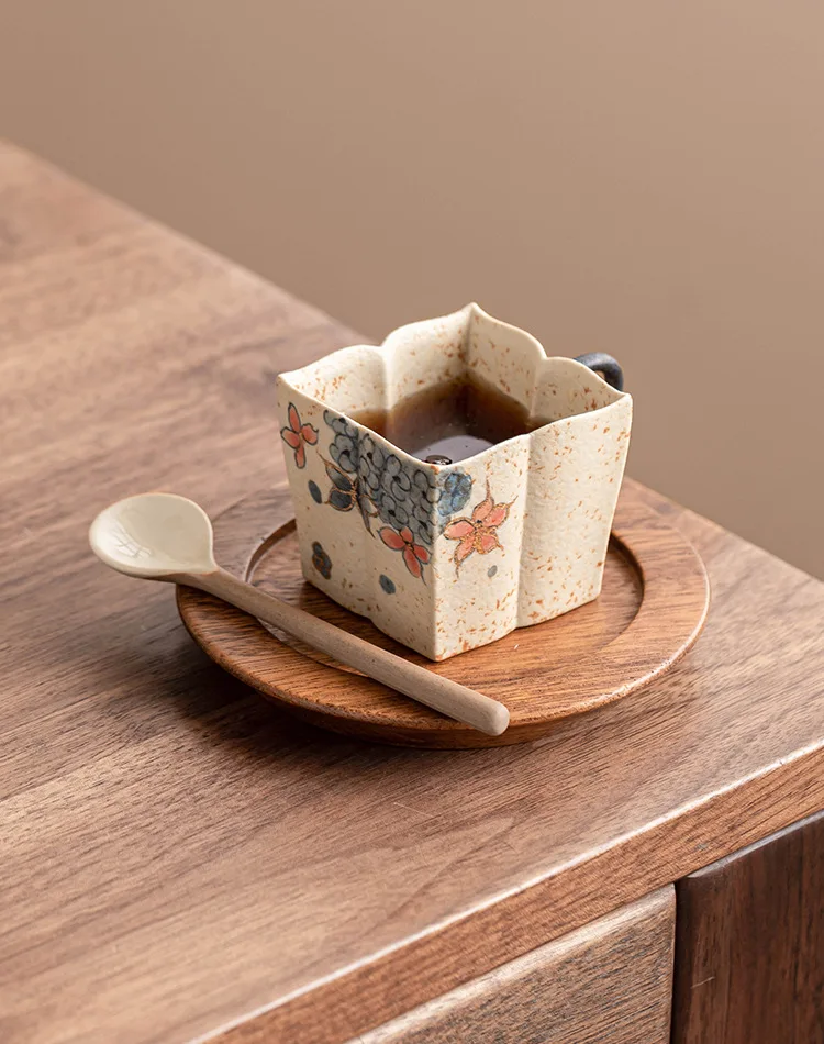 Coffee Cup Gold-painted Hydrangea Square